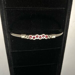 Luca & Danni Women’s Wire Bracelet